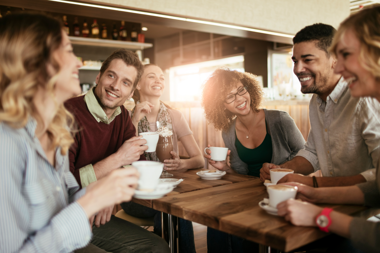 چگونه می‌توان روابط اجتماعی خود را بهبود بخشید؟