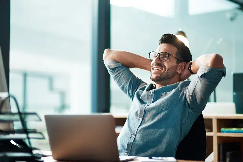 چرا رضایت از زندگی مسیر موفقیت را کوتاه‌تر می‌کند؟